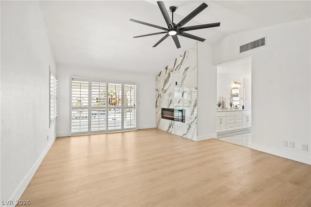 3033 Misty Harbour Drive Las Vegas, NV 89117