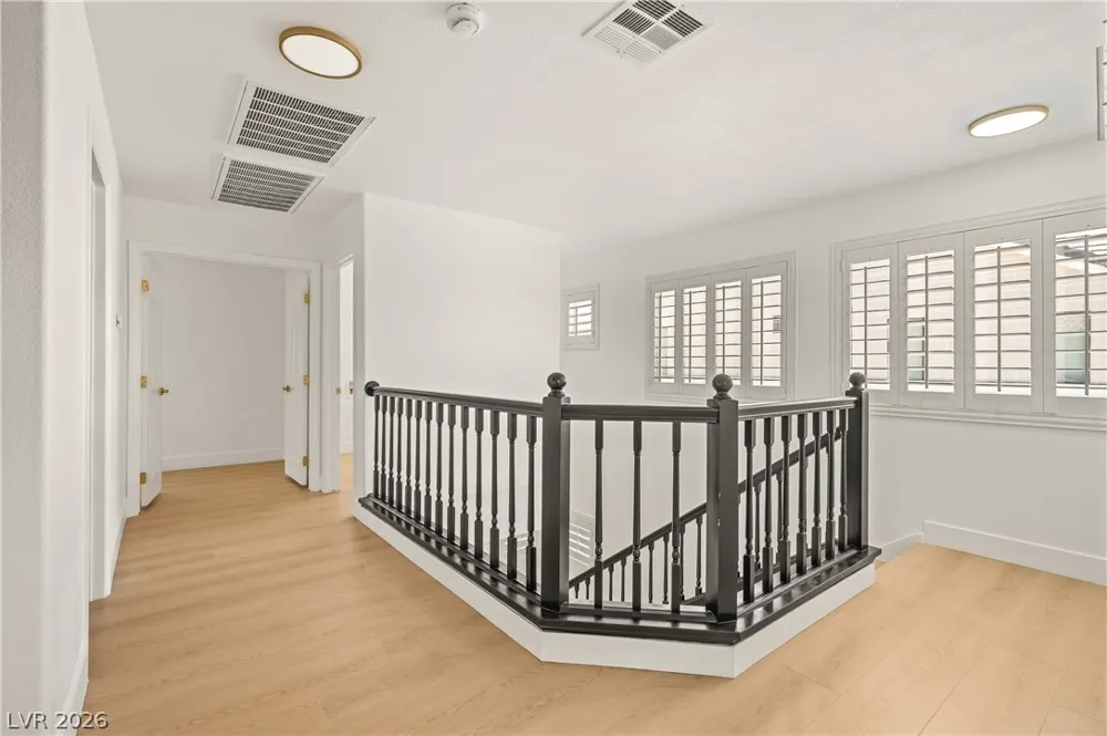 3033 Misty Harbour Drive Las Vegas, NV 89117