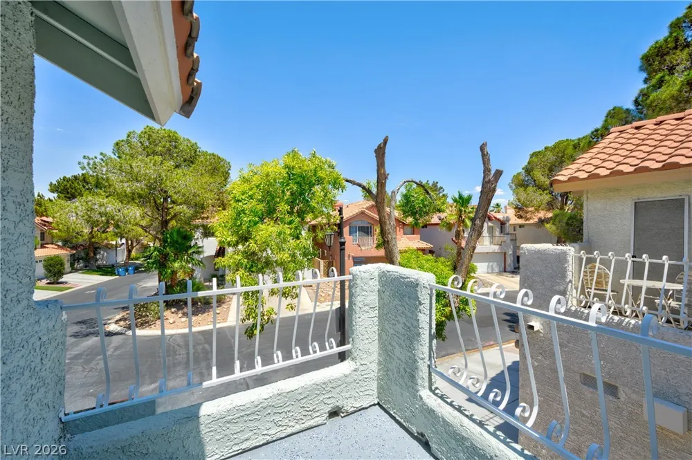 3033 Misty Harbour Drive Las Vegas, NV 89117