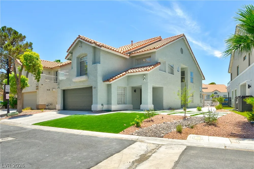 3033 Misty Harbour Drive Las Vegas, NV 89117