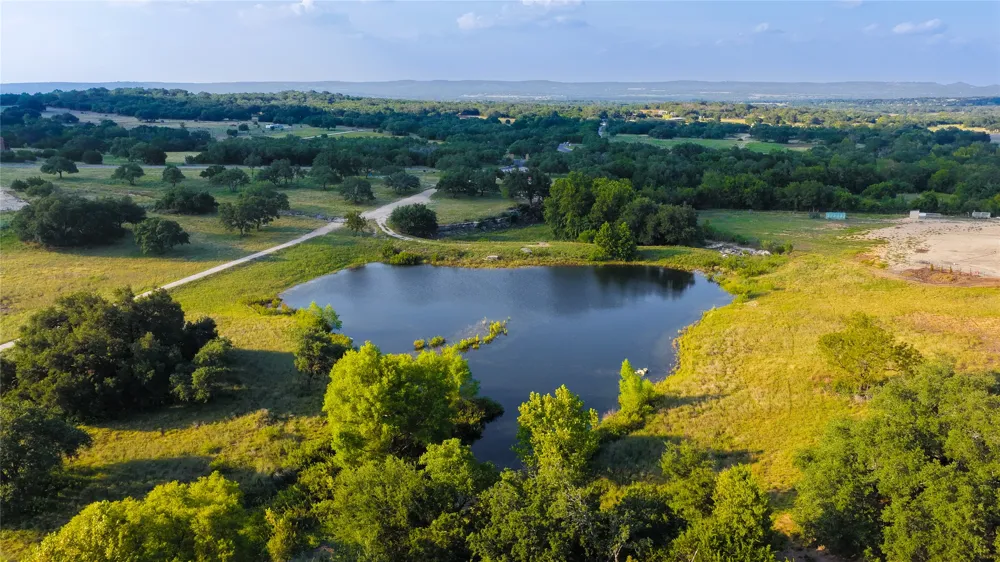 95 Big Sky Blanco, TX 78606