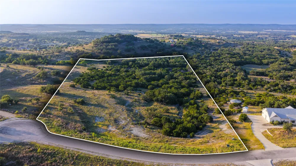 95 Big Sky Blanco, TX 78606