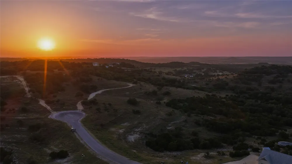 95 Big Sky Blanco, TX 78606