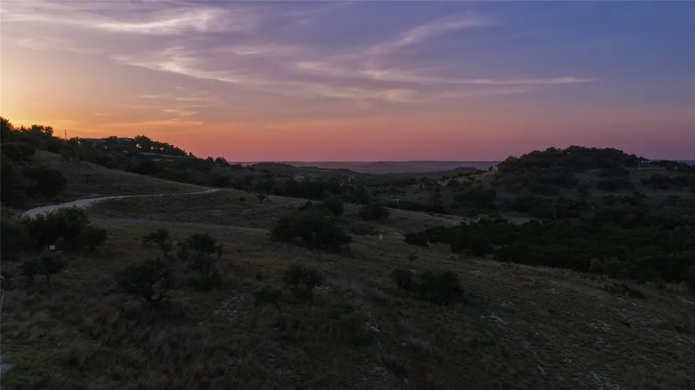 95 Big Sky Blanco, TX 78606