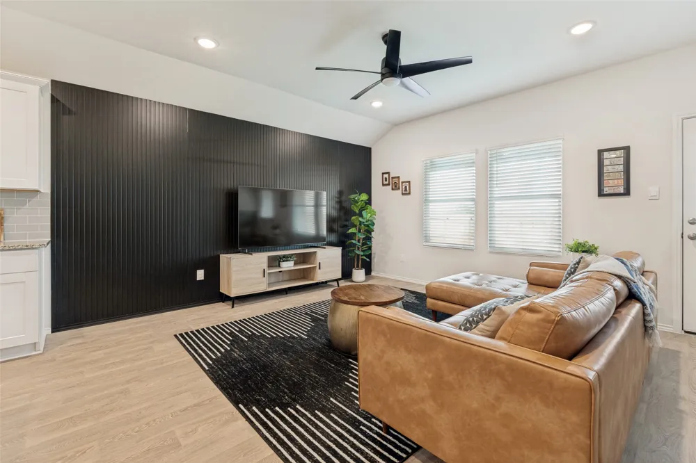 438 KAYDEN Point New Braunfels, TX 78130