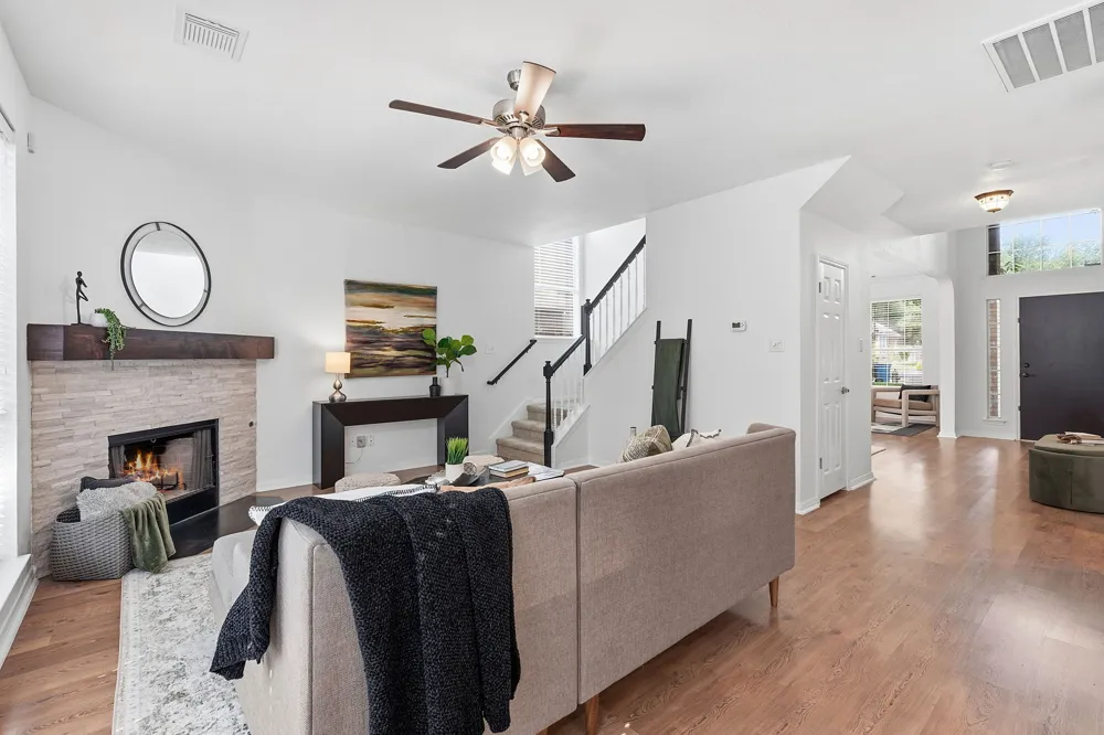 13425 Equestrian Cove Austin, TX 78727