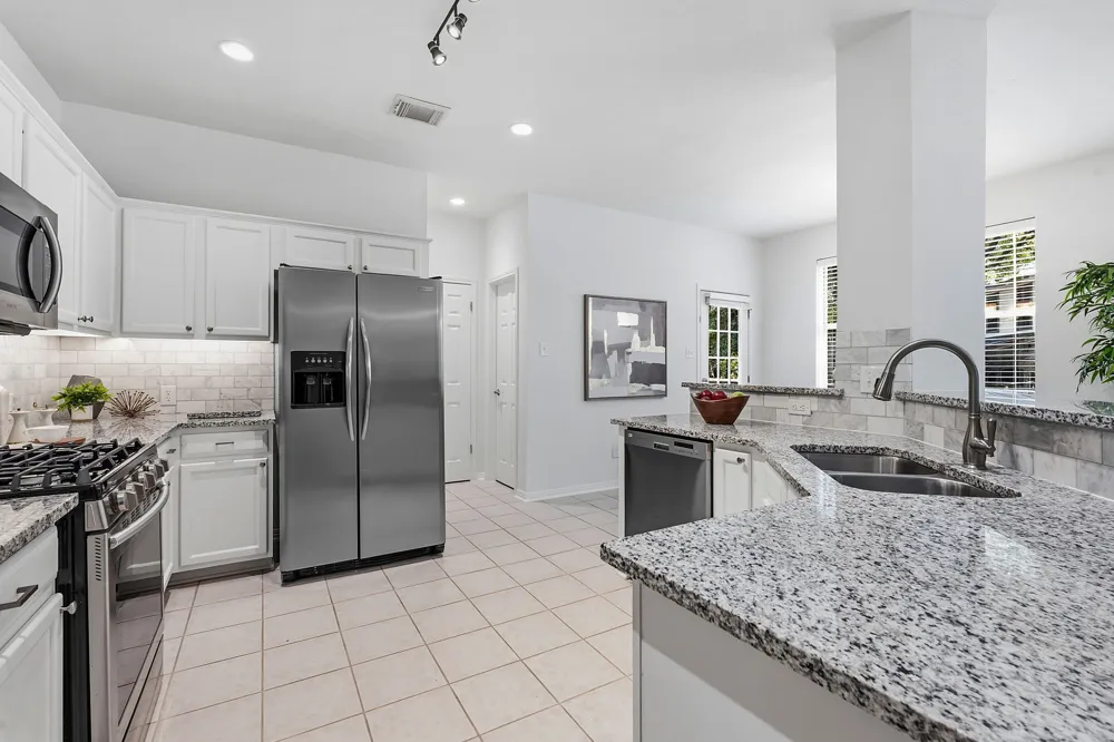 13425 Equestrian Cove Austin, TX 78727