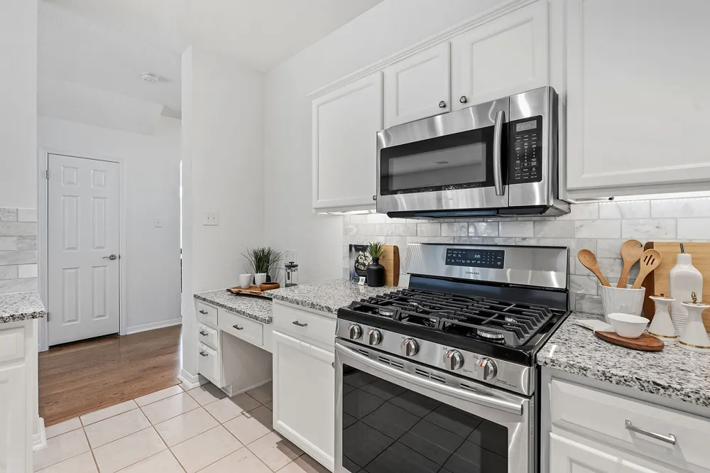 13425 Equestrian Cove Austin, TX 78727