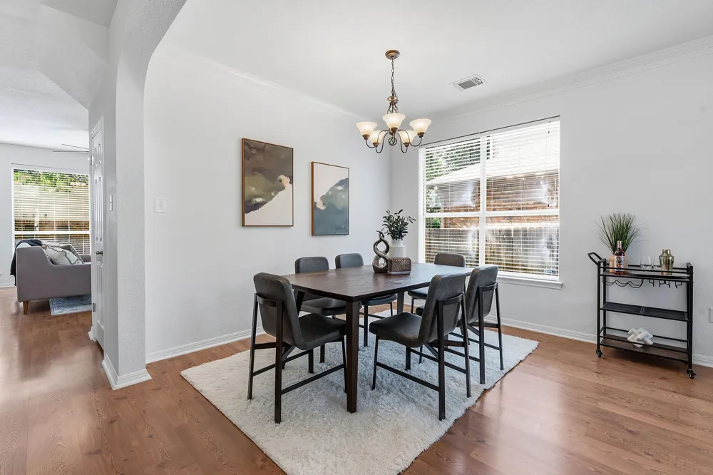 13425 Equestrian Cove Austin, TX 78727