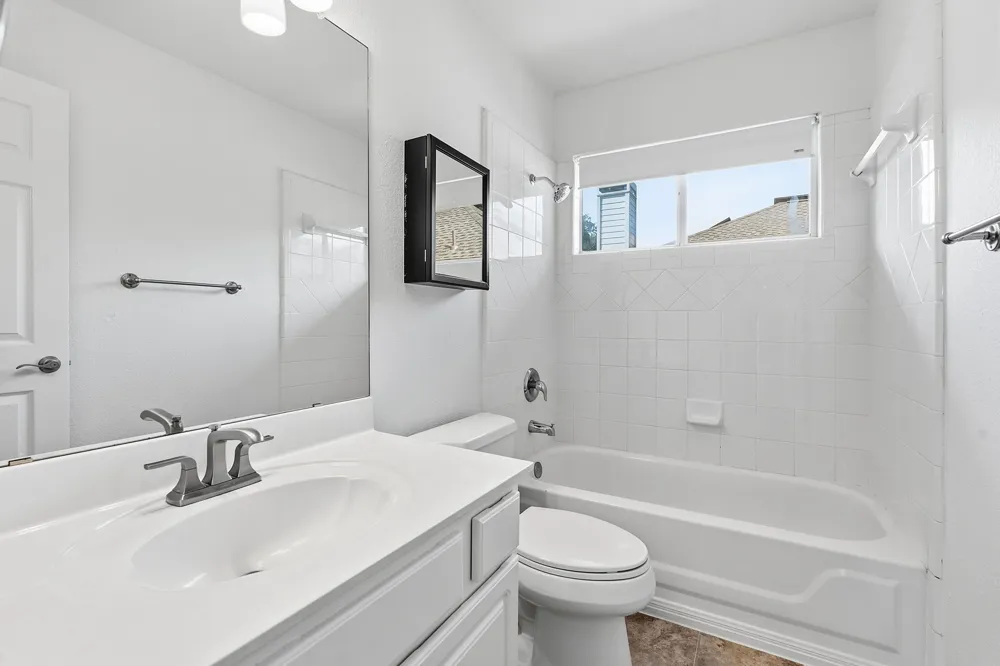 13425 Equestrian Cove Austin, TX 78727