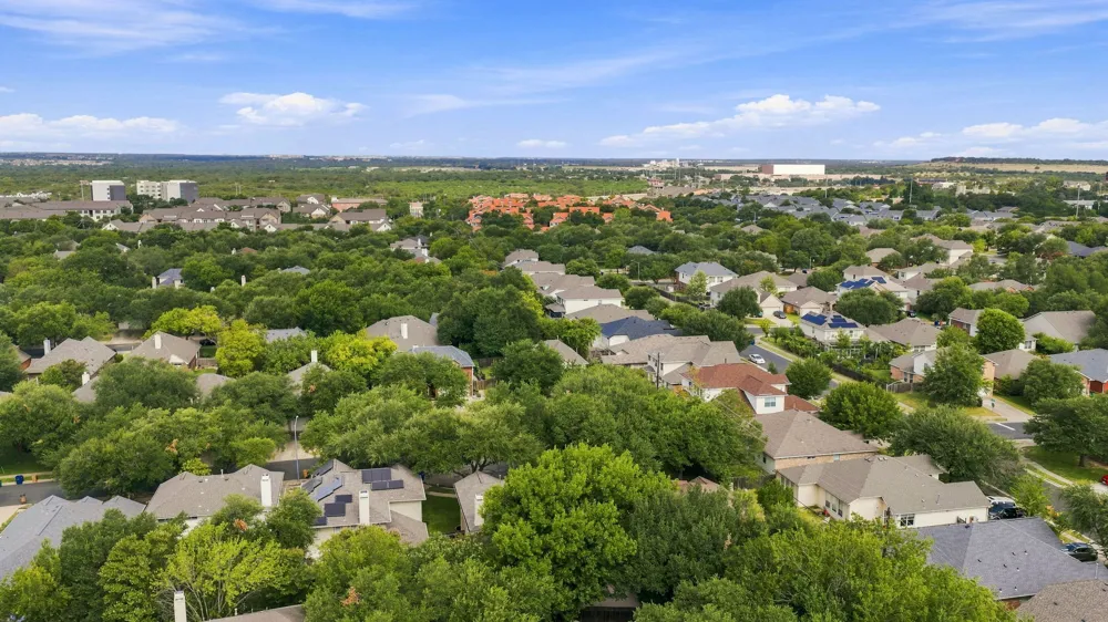 13425 Equestrian Cove Austin, TX 78727