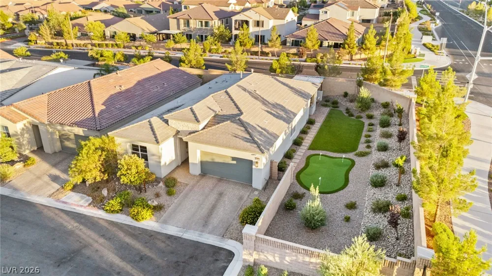 9999 Skye Gazer Avenue Las Vegas, NV 89166