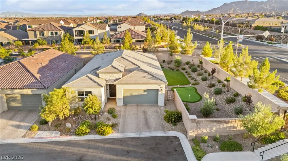 9999 Skye Gazer Avenue Las Vegas, NV 89166