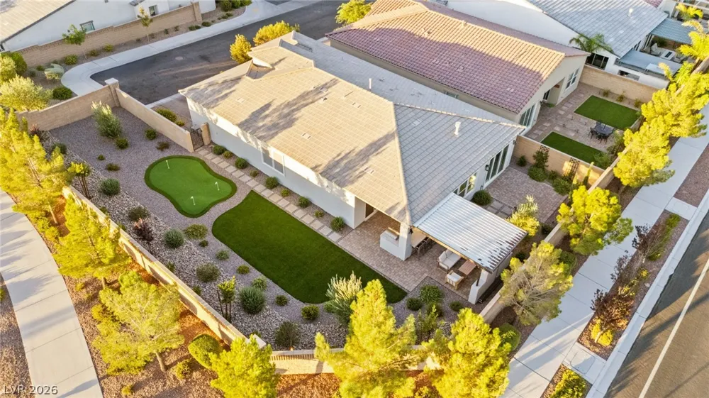 9999 Skye Gazer Avenue Las Vegas, NV 89166