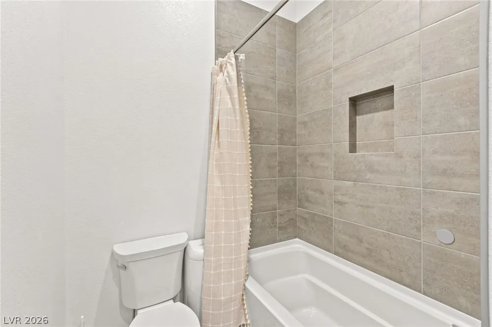 9999 Skye Gazer Avenue Las Vegas, NV 89166