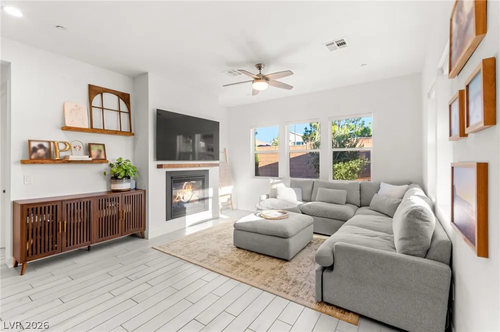 9999 Skye Gazer Avenue Las Vegas, NV 89166