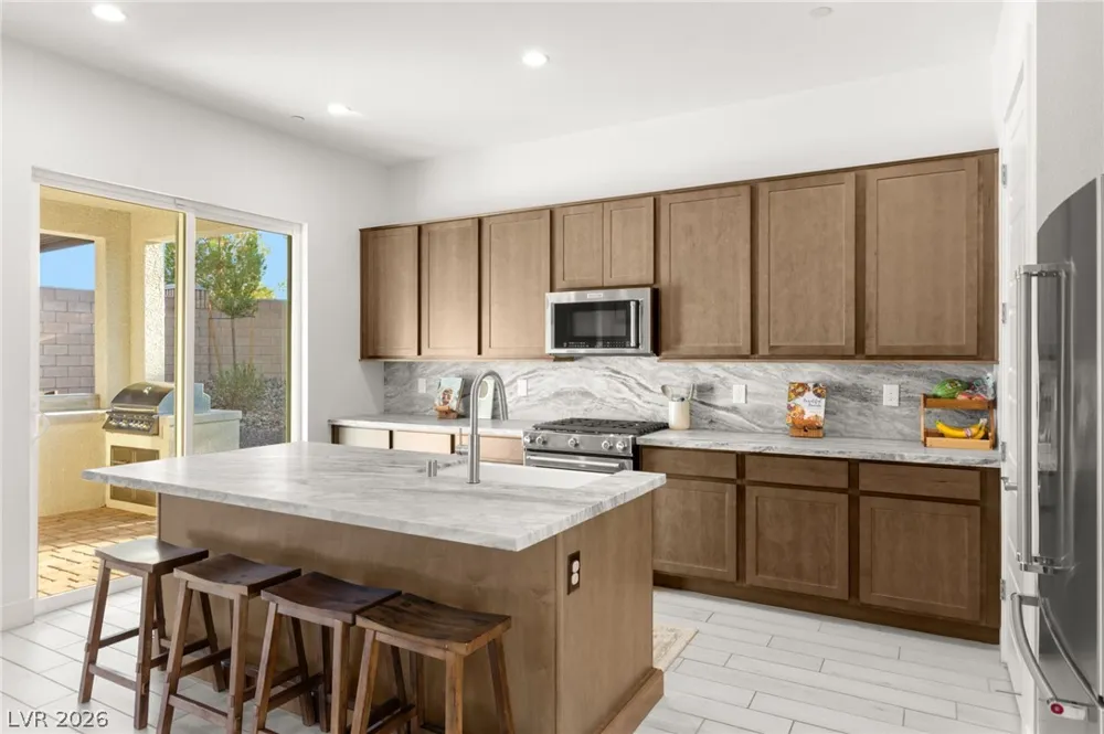 9999 Skye Gazer Avenue Las Vegas, NV 89166