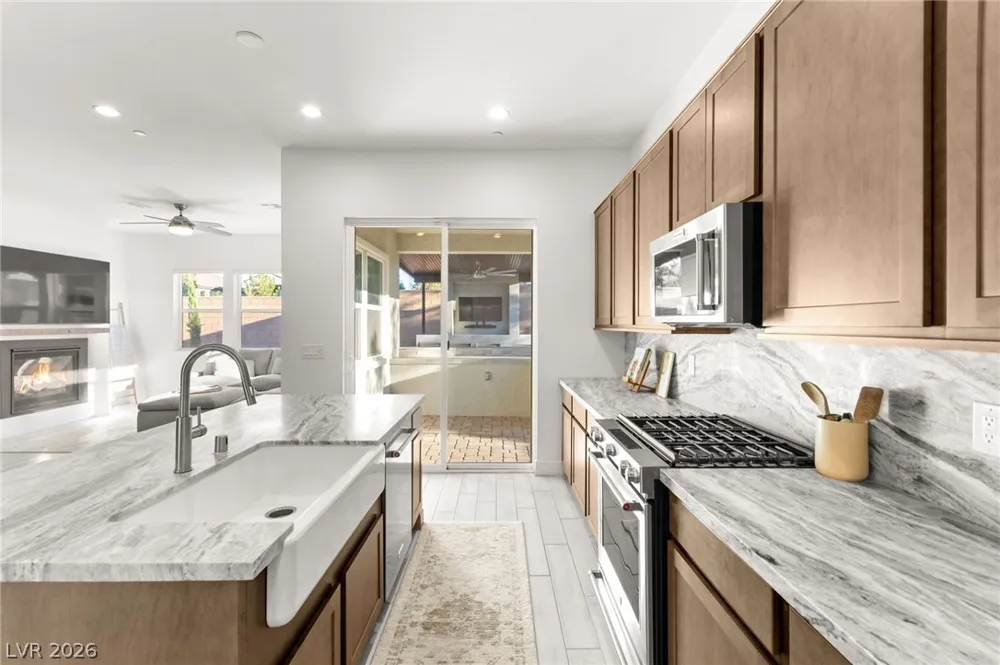 9999 Skye Gazer Avenue Las Vegas, NV 89166