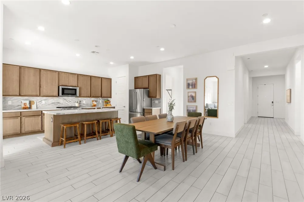 9999 Skye Gazer Avenue Las Vegas, NV 89166