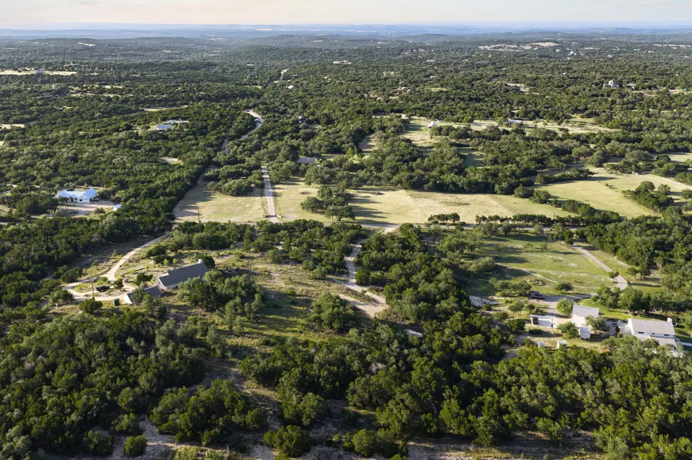 5601 W Fitzhugh Road Dripping Springs, TX 78620