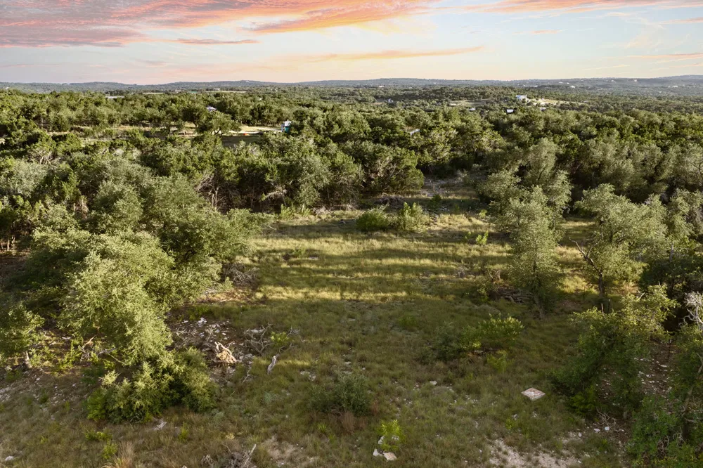 5601 W Fitzhugh Road Dripping Springs, TX 78620