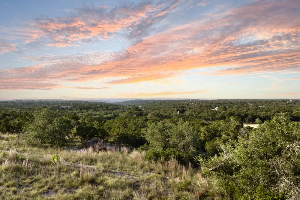 5601 W Fitzhugh Road Dripping Springs, TX 78620