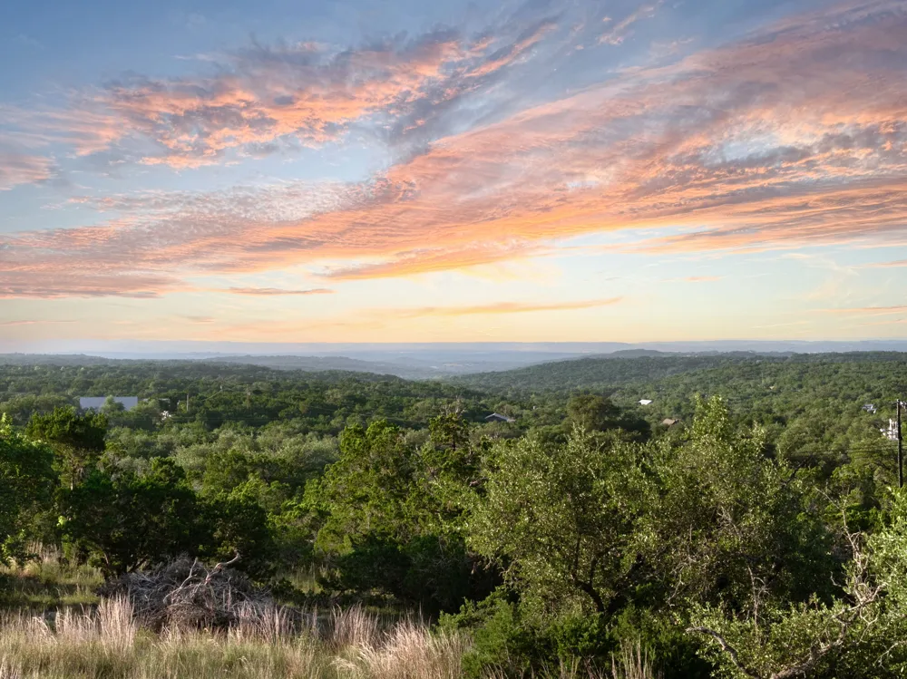 5601 W Fitzhugh Road Dripping Springs, TX 78620