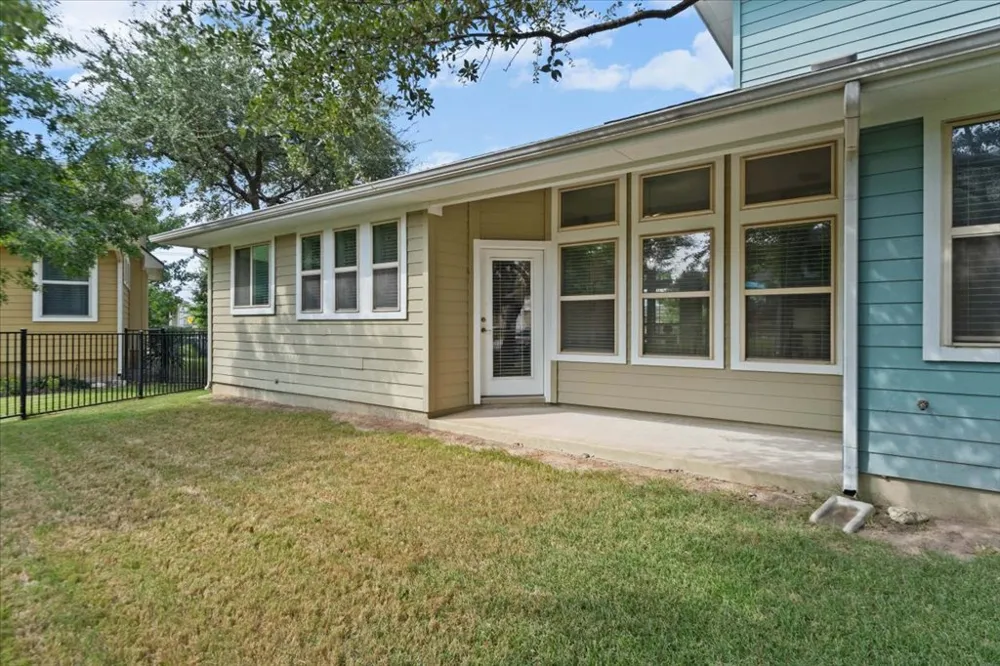 1765 Rowdy Loop #47 Leander, TX 78641
