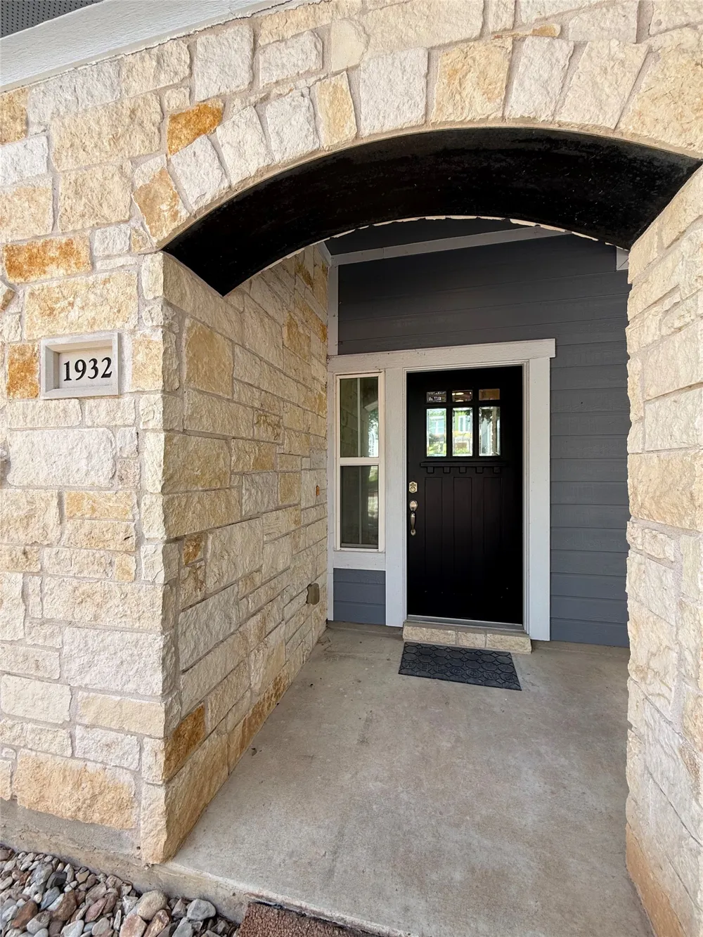 1932 Tramson Drive #102C Austin, TX 78741