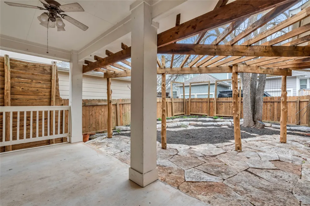 2606 Kinney Oaks Court Austin, TX 78704