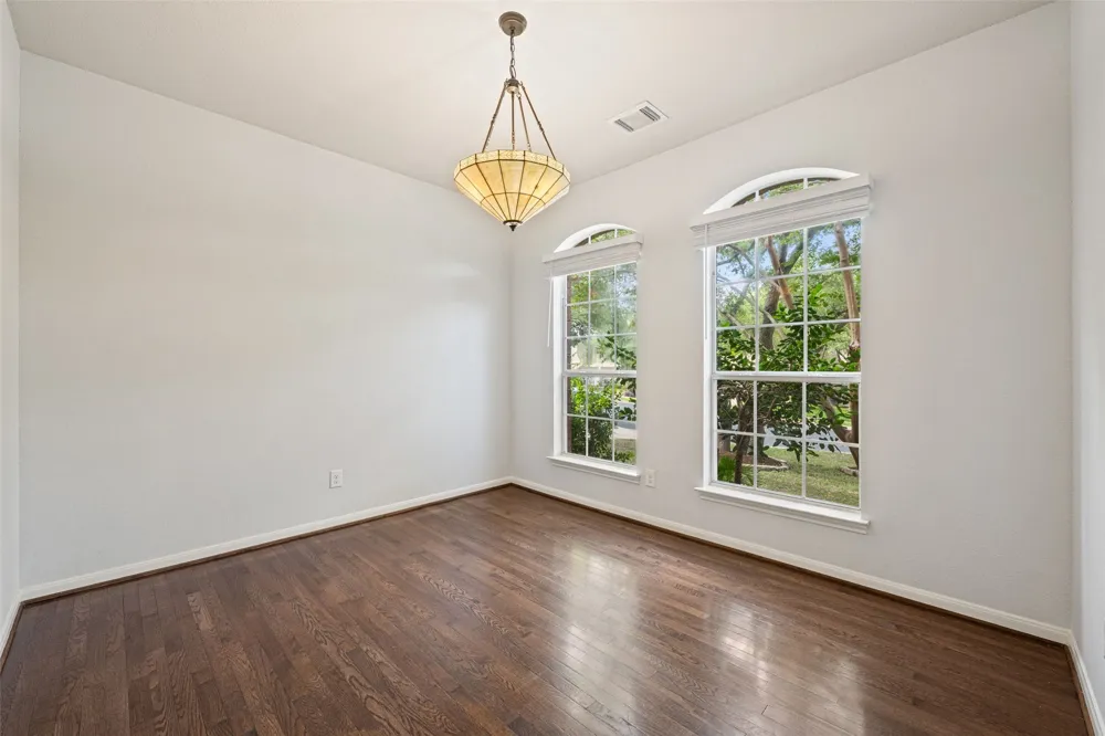12536 Canyon Glen Drive Austin, TX 78732