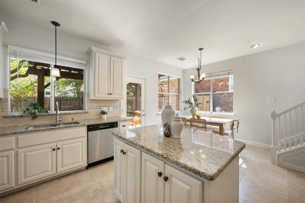 12536 Canyon Glen Drive Austin, TX 78732