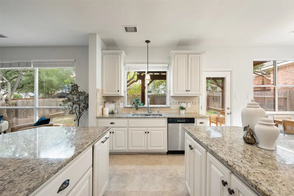 12536 Canyon Glen Drive Austin, TX 78732