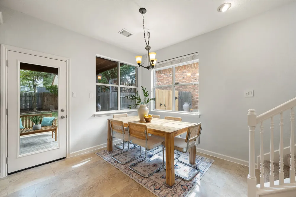 12536 Canyon Glen Drive Austin, TX 78732
