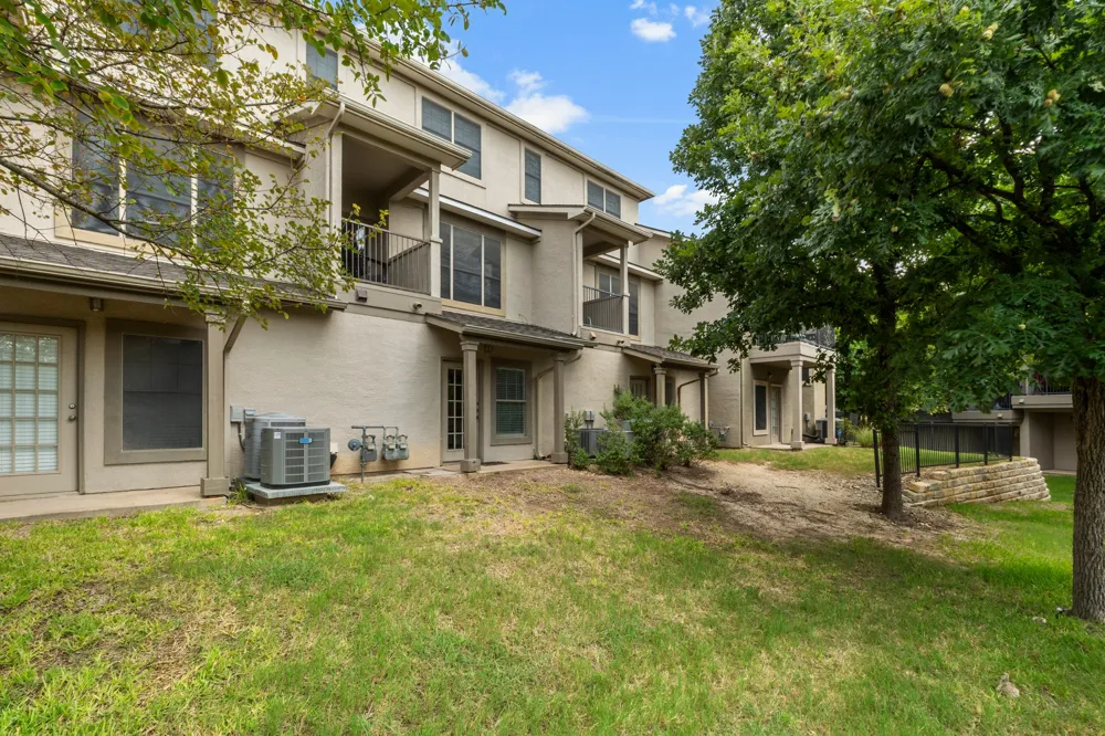11203 Ranch Road 2222 Road #1703 Austin, TX 78730