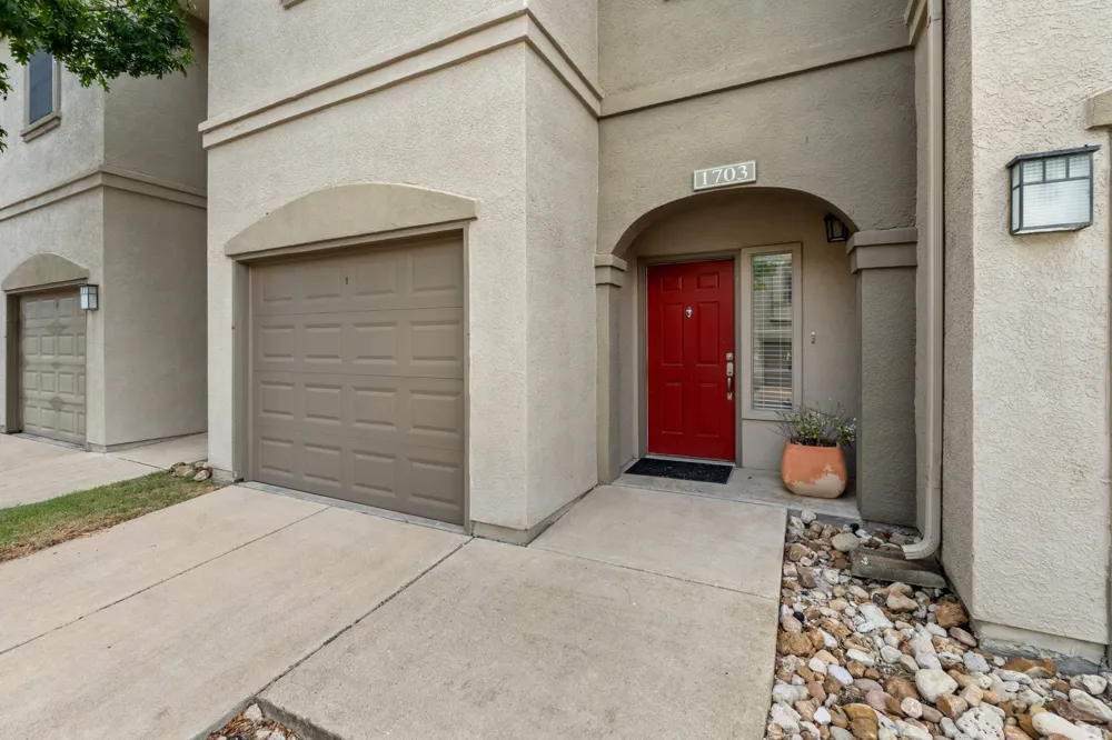 11203 Ranch Road 2222 Road #1703 Austin, TX 78730