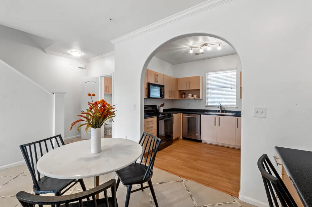 11203 Ranch Road 2222 Road #1703 Austin, TX 78730