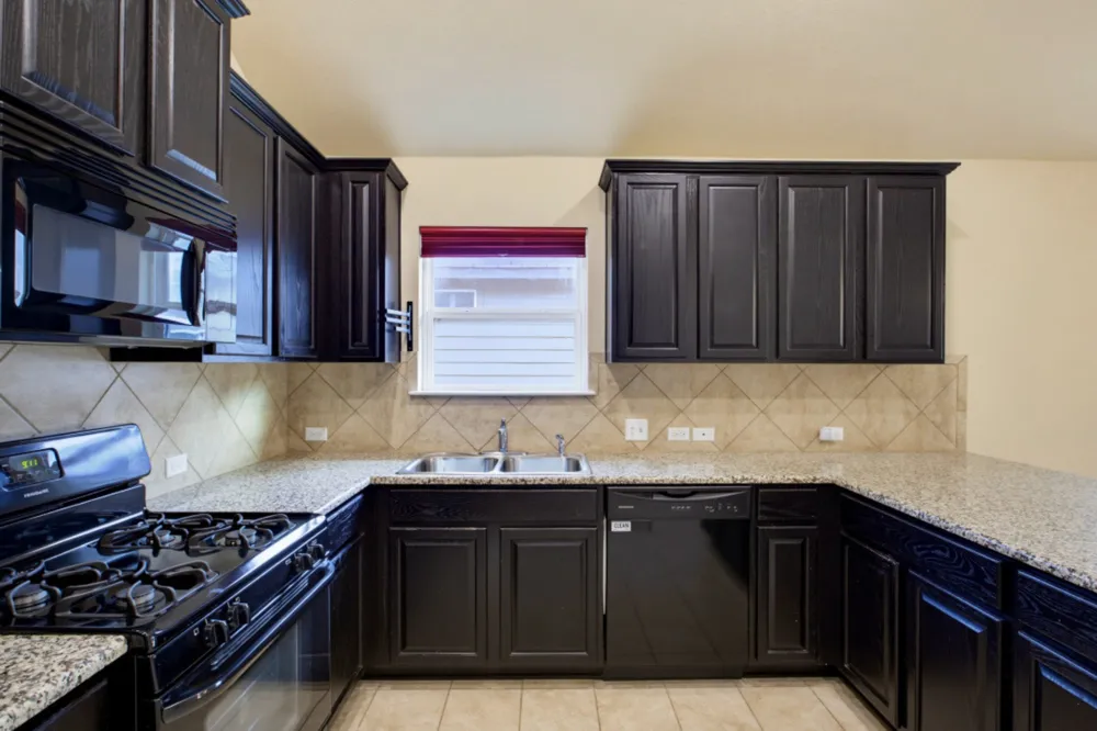13413 Bauhaus Bend Pflugerville, TX 78660