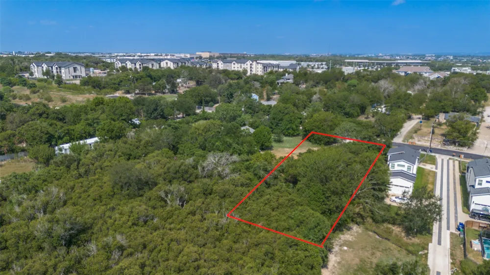 2305 Thrasher Lane Austin, TX 78741
