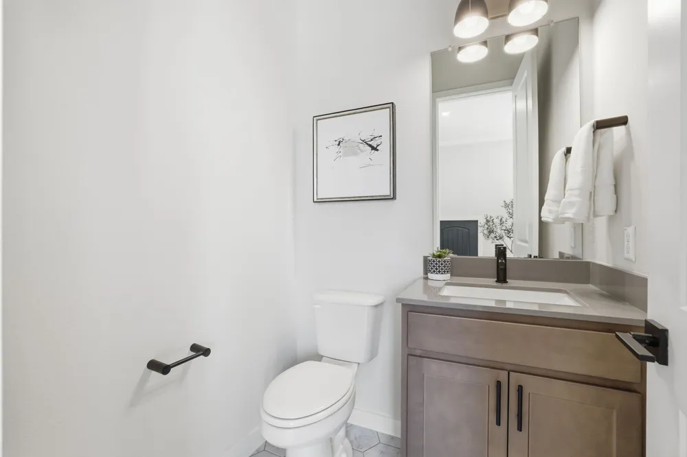 905 Pullman Street Leander, TX 78641