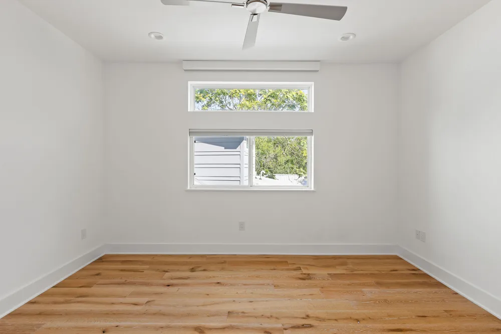 1182 Oakgrove Avenue #A Austin, TX 78702