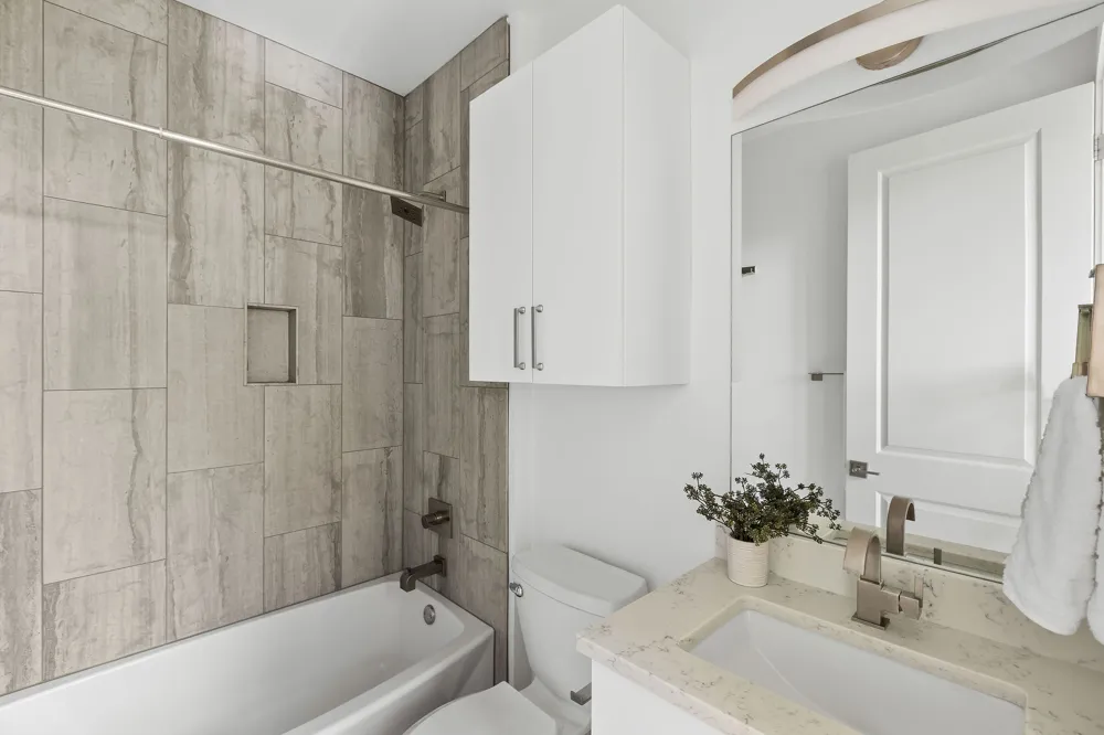1182 Oakgrove Avenue #A Austin, TX 78702