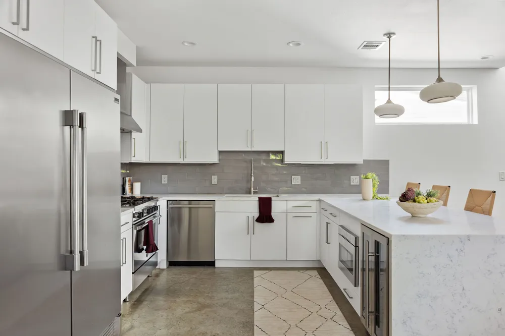 1182 Oakgrove Avenue #A Austin, TX 78702
