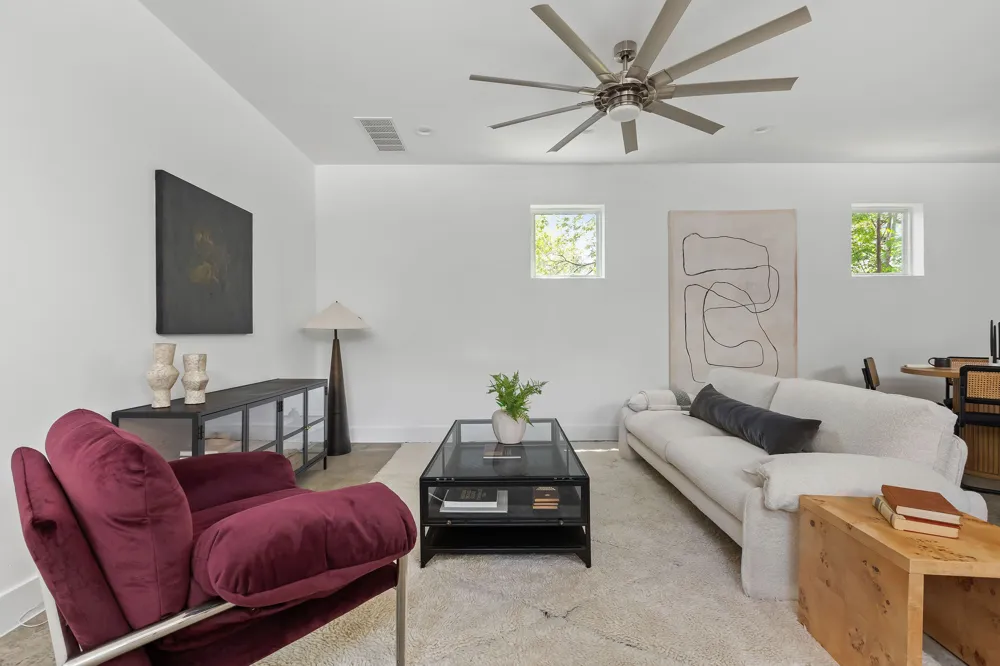 1182 Oakgrove Avenue #A Austin, TX 78702