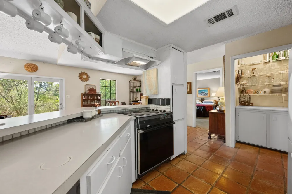 9820 Timber Ridge Pass Austin, TX 78733