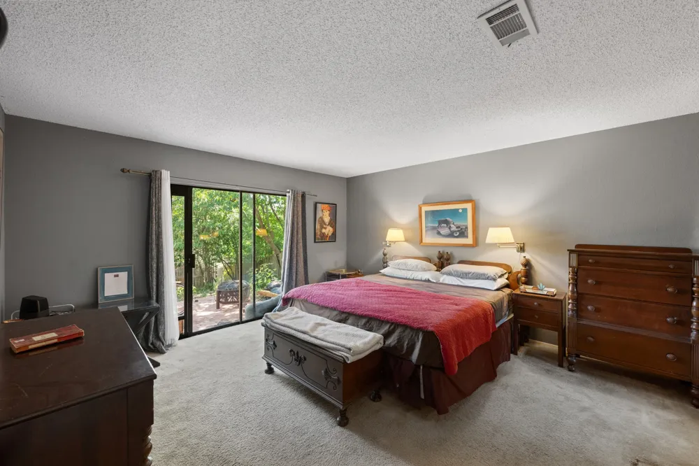 9820 Timber Ridge Pass Austin, TX 78733