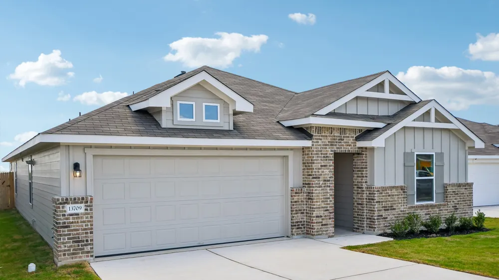 13709 Carper Drive Manor, TX 78653