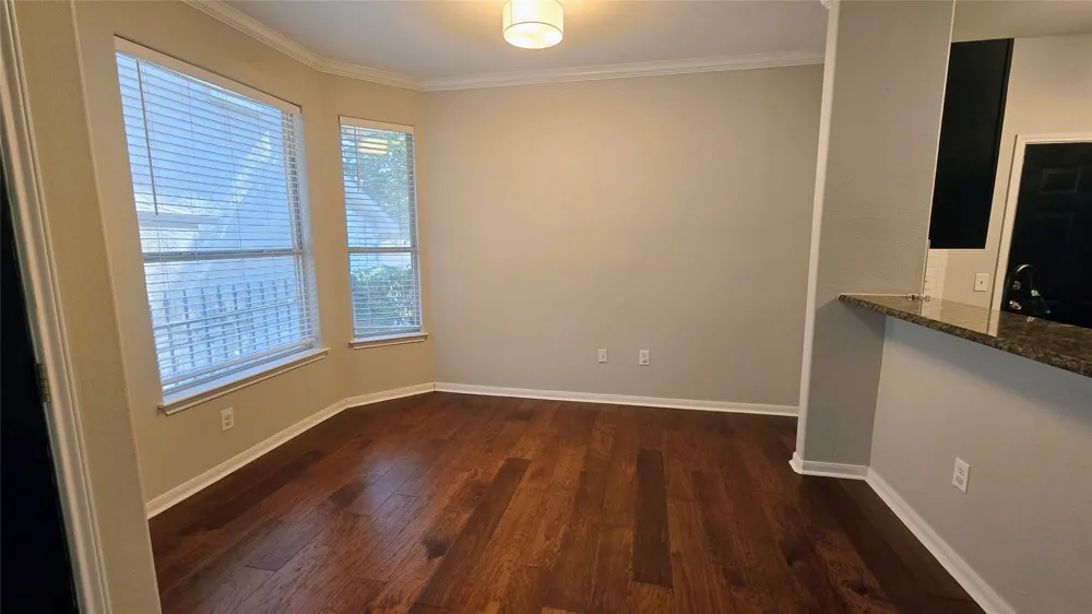 3300 Forest Creek Drive #31 Round Rock, TX 78664