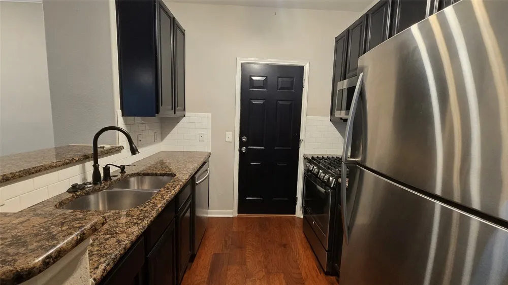 3300 Forest Creek Drive #31 Round Rock, TX 78664