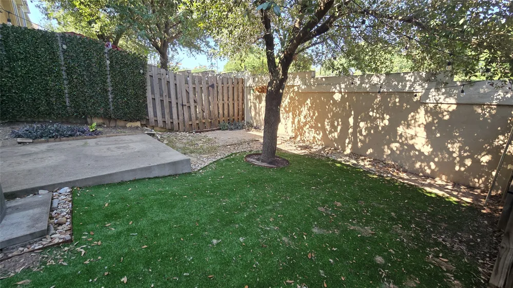 3300 Forest Creek Drive #31 Round Rock, TX 78664
